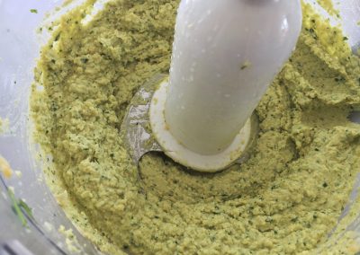 Homemade Cilantro Hummus - Blend your Ingredients 3