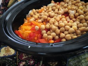 Slow Cooker Chicken Chilli - Prep your Veggies